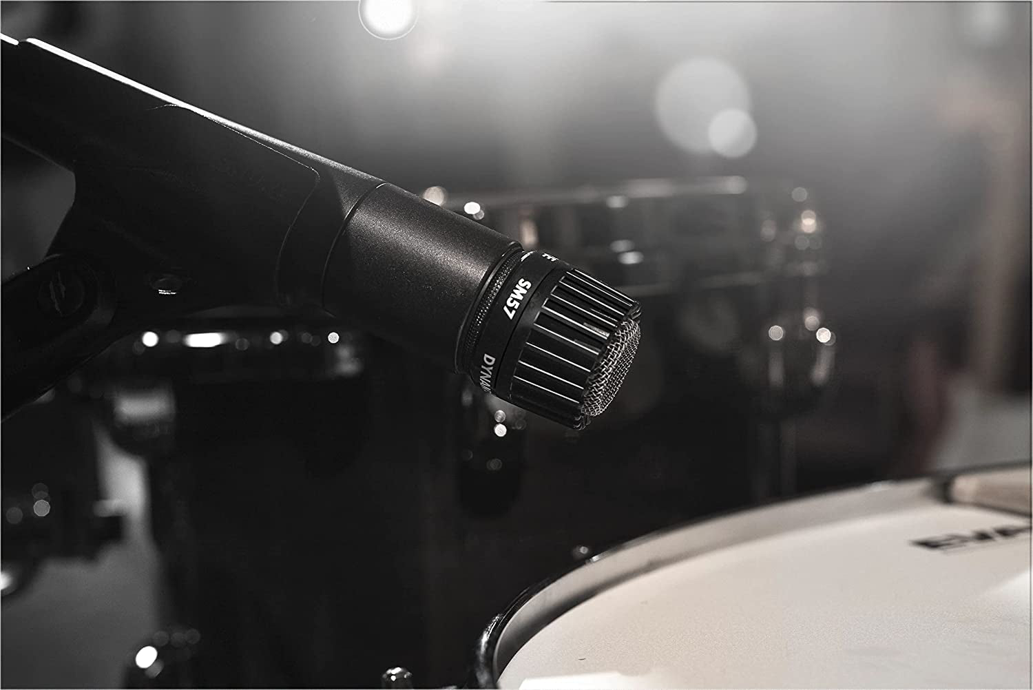 SM57 Pro XLR Dynamic Microphone - Professional Studio & Live Performance Cardioid Mic for Instruments, Recording for Drums, Percussion, & Instrument Amplifier Miking (SM57-LC)